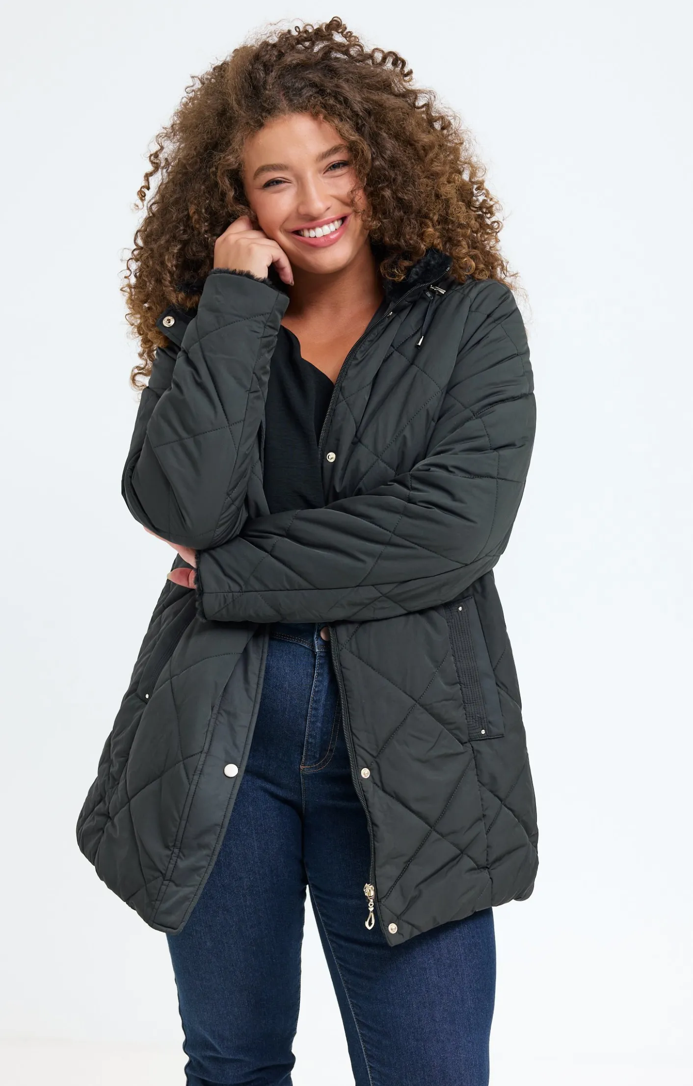 Toscane Boutique Doudoune avec capuche et fausse fourrure| Parkas & Impers