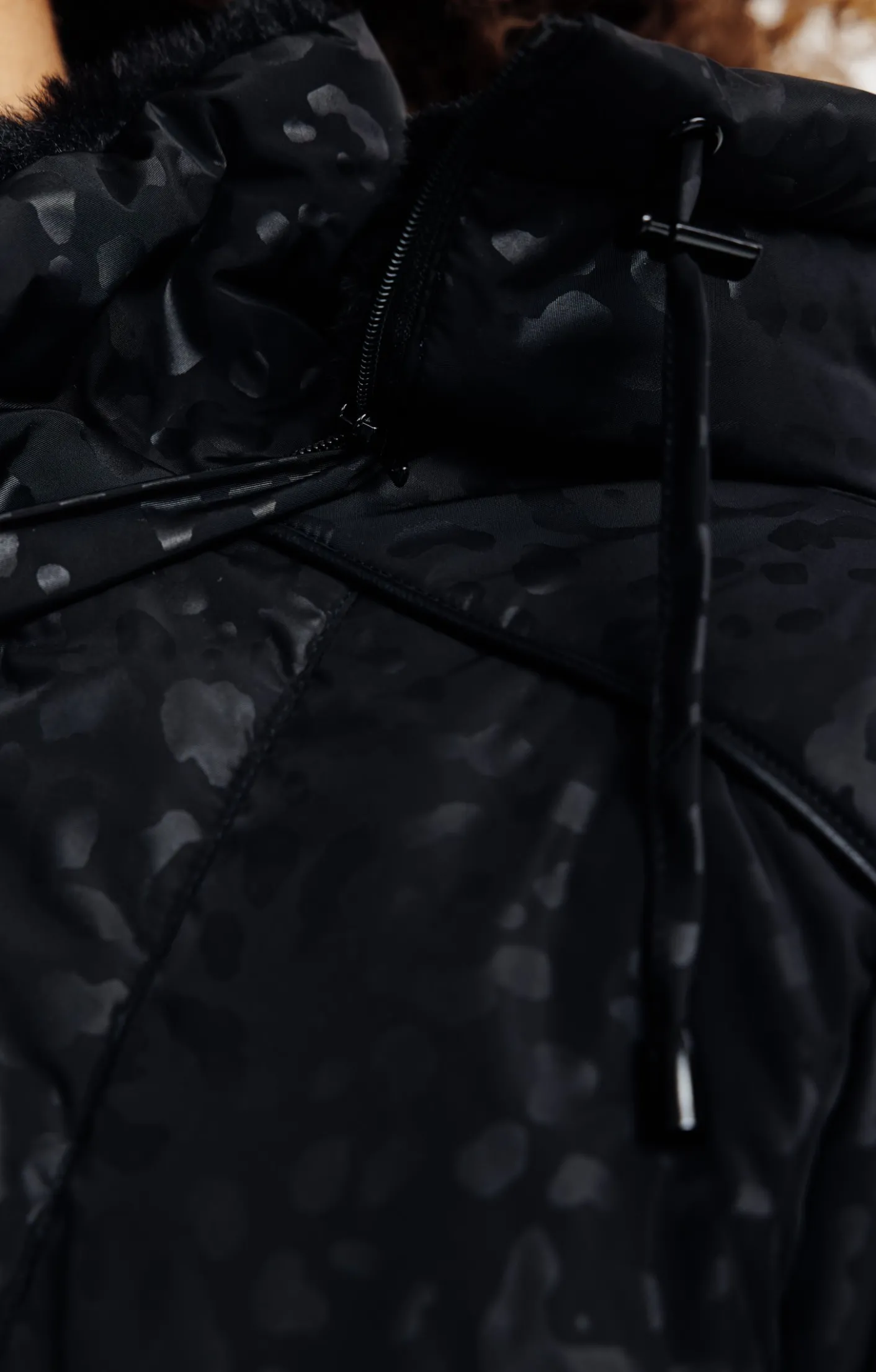 Toscane Boutique Doudoune avec imprimé léopard| Parkas & Impers