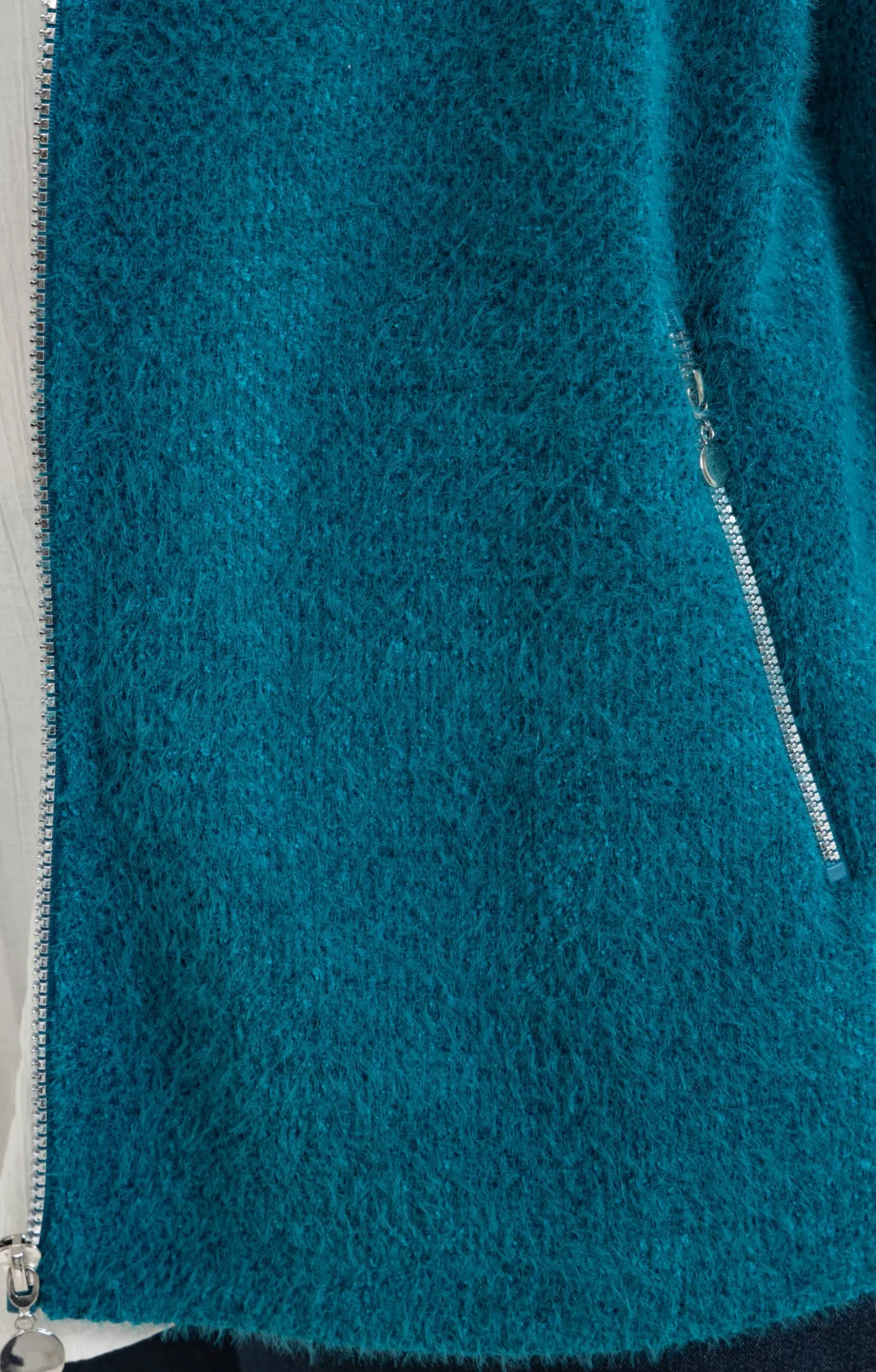 Toscane Boutique Gilet fluffy uni| Pulls & Cardigans