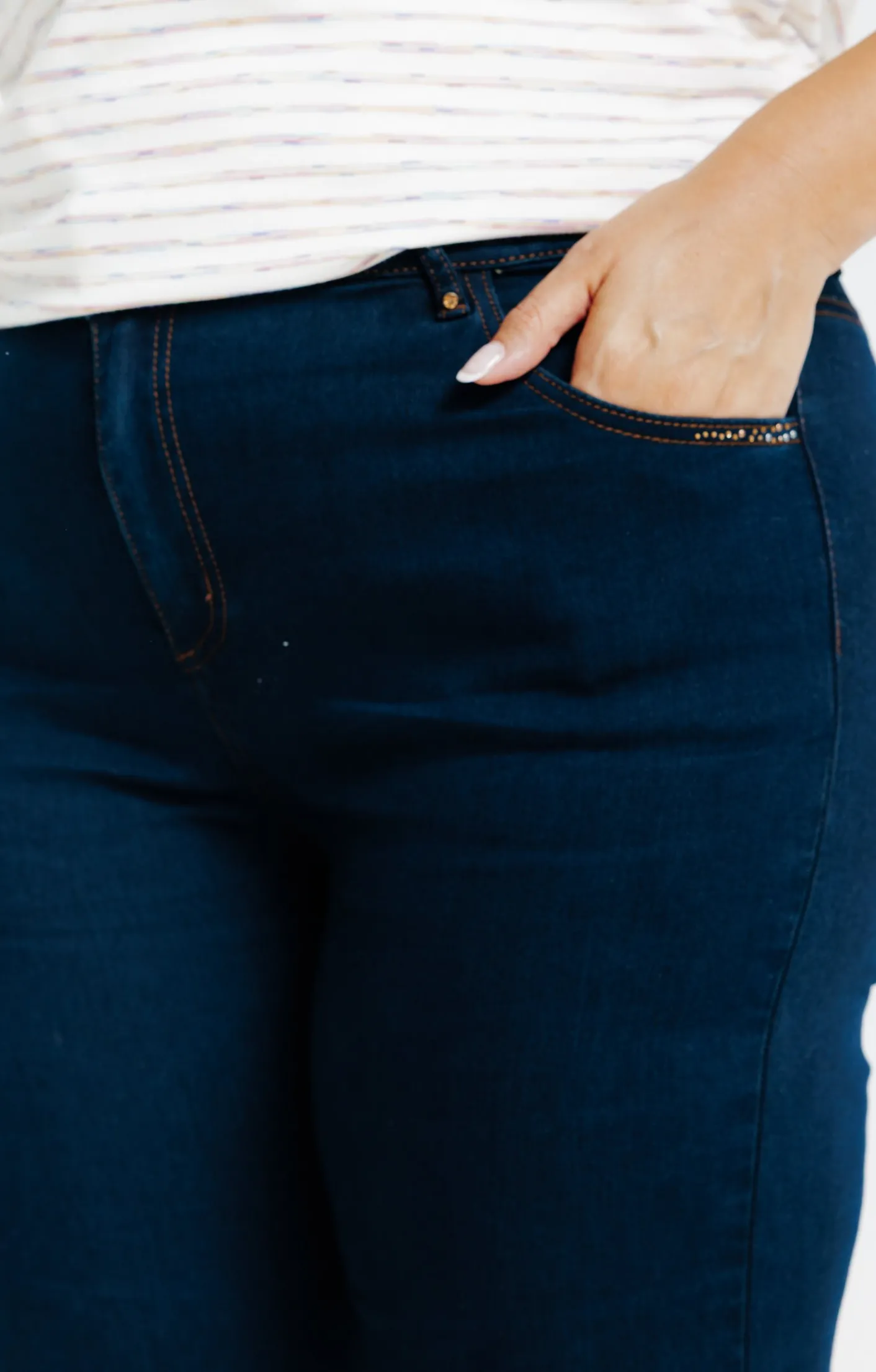 Toscane Boutique Pantalon droit denim| Pantalons