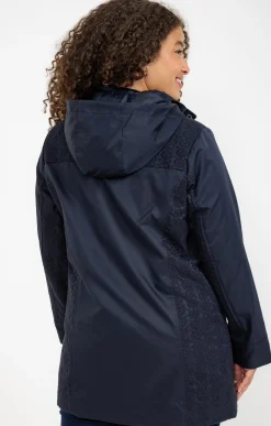 Toscane Boutique Parka légère avec broderies anglaises| Parkas & Impers
