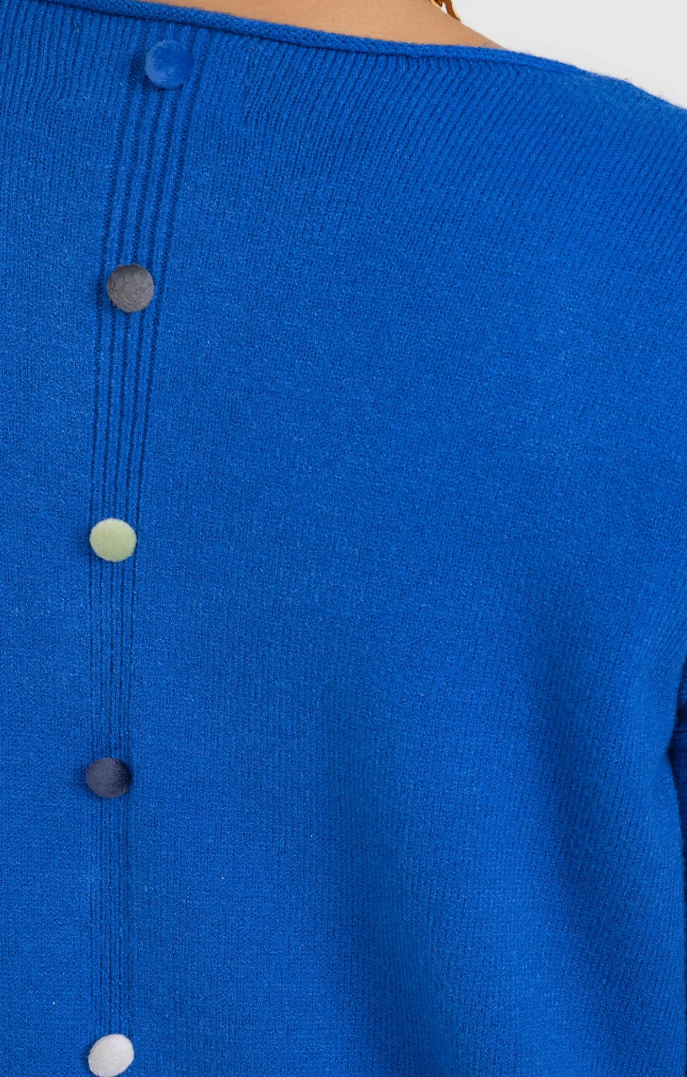 Toscane Boutique Pull avec boutons au dos| Pulls & Cardigans