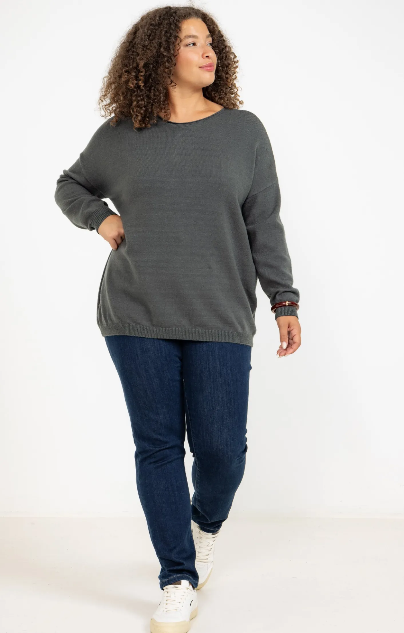 Toscane Boutique Pull avec boutons au dos| Pulls & Cardigans