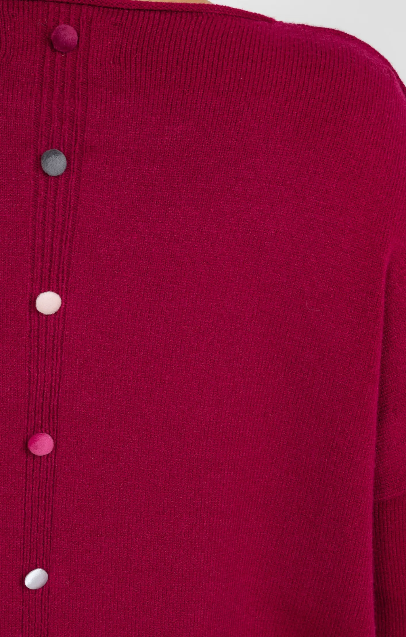 Toscane Boutique Pull avec boutons au dos| Pulls & Cardigans