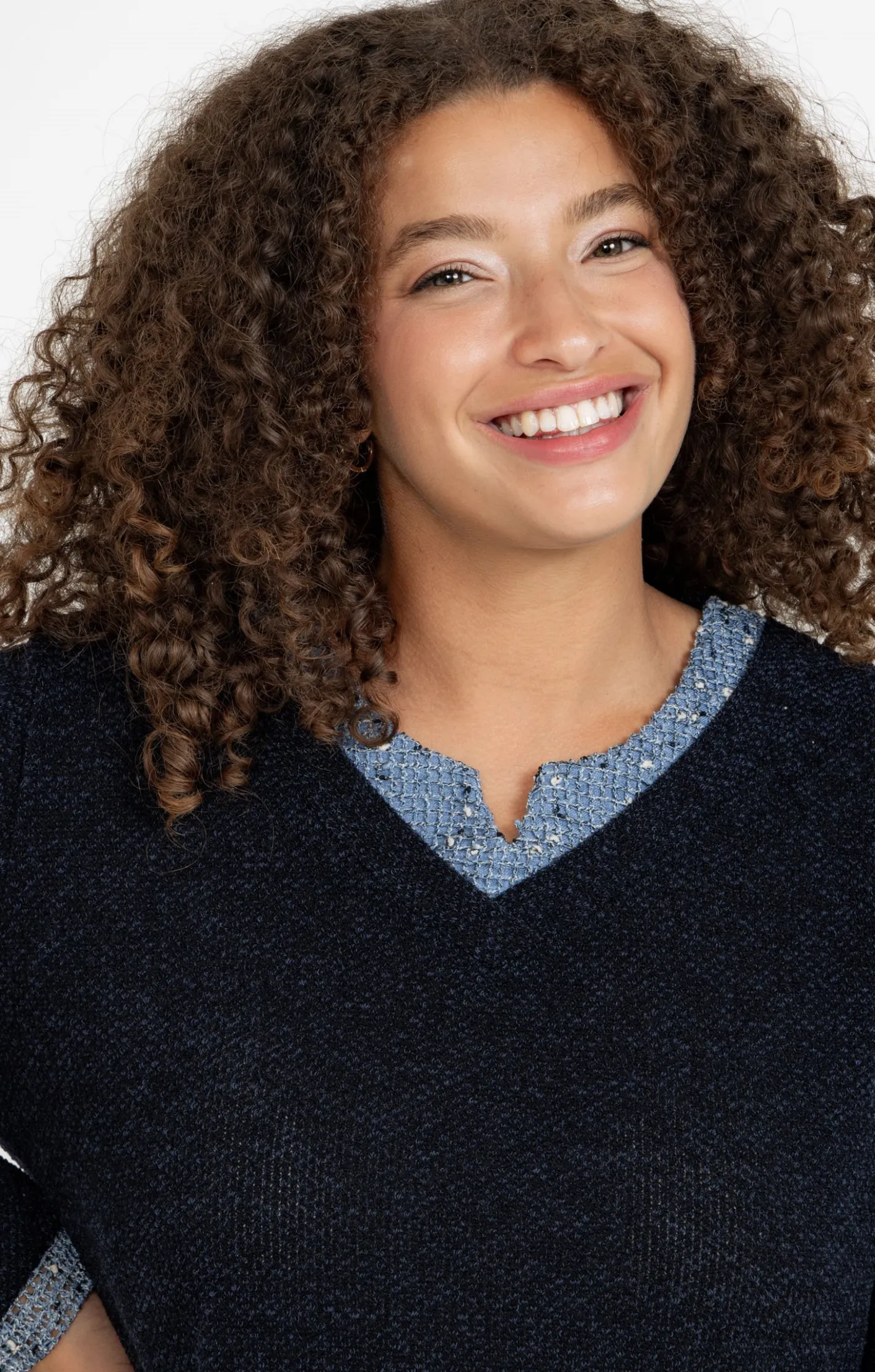 Toscane Boutique Pull 2-en-1 avec empiècement filet| Pulls & Cardigans