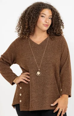 Toscane Boutique Pull en maille brillante et collier| Pulls & Cardigans
