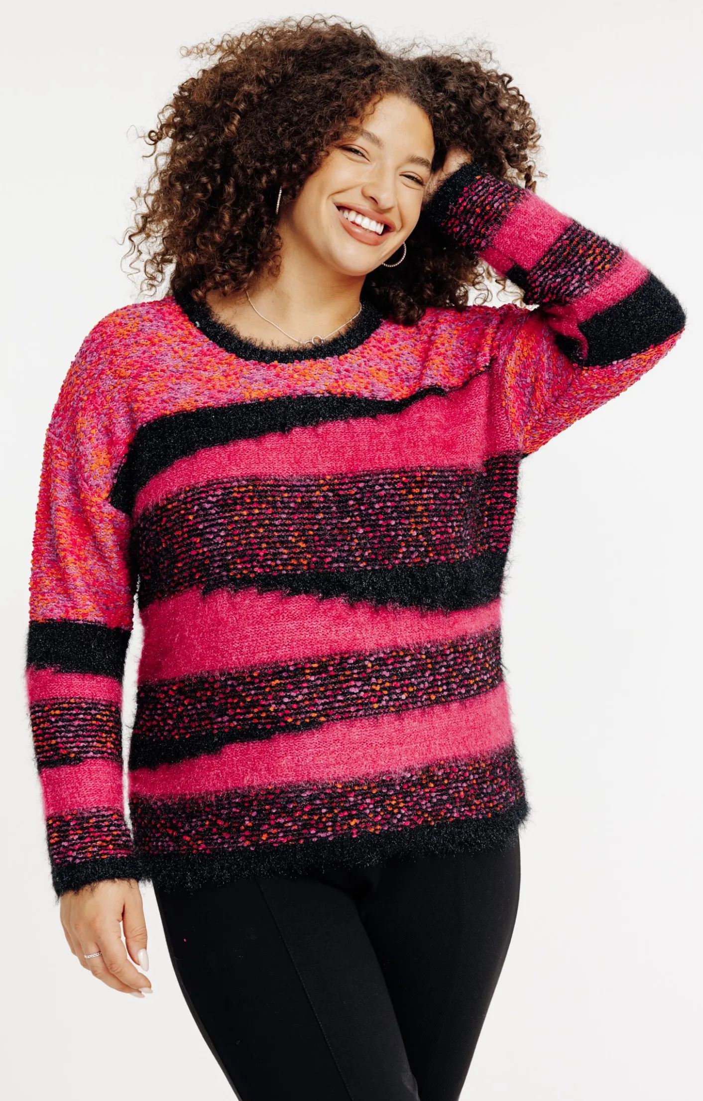 Toscane Boutique Pull patch| Pulls & Cardigans