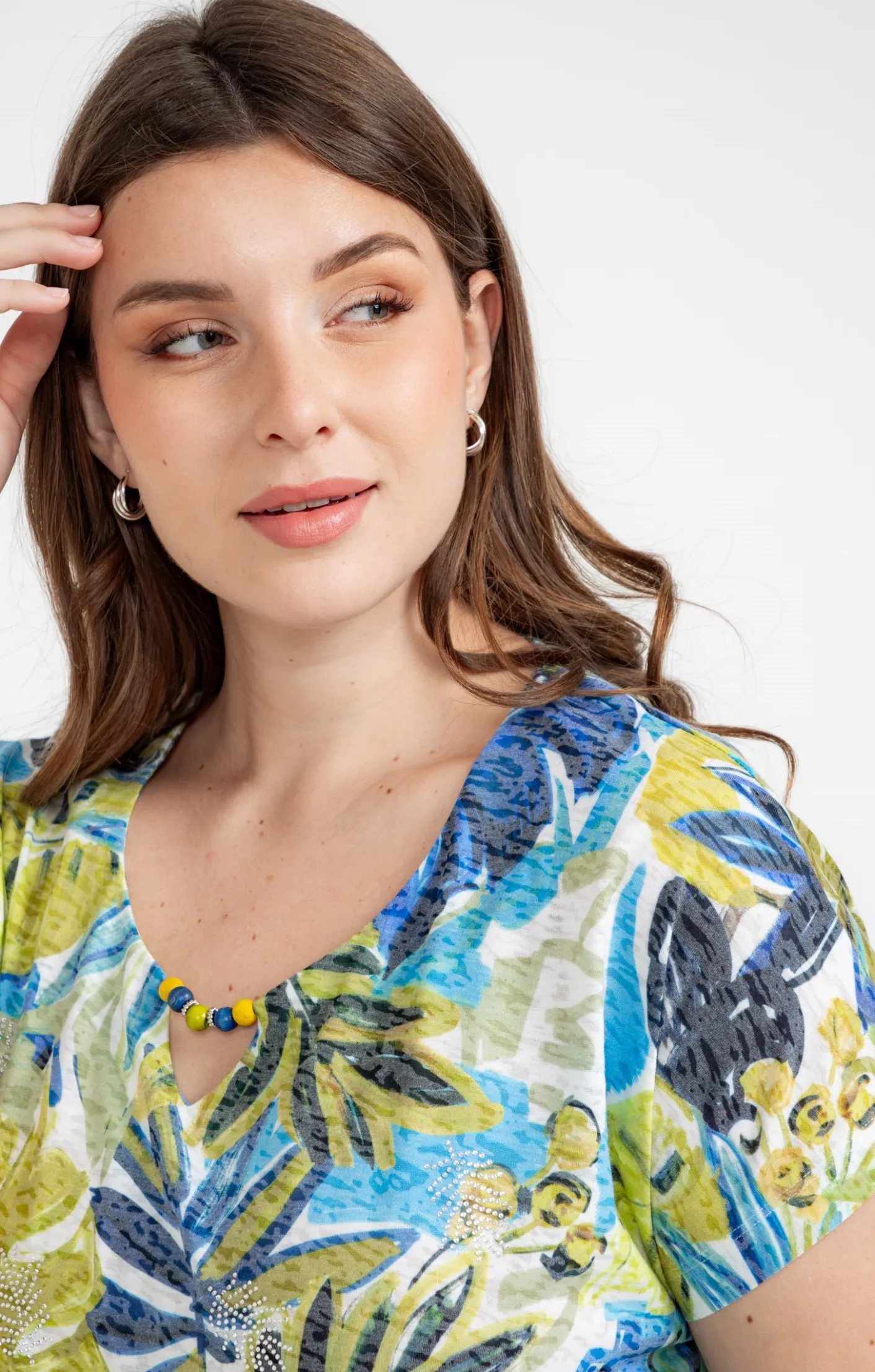 Toscane Boutique Tee-shirt à imprimé feuillage| Tee-shirts