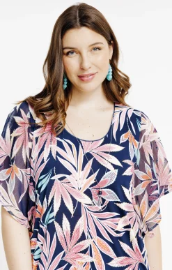 Toscane Boutique Tee-shirt forme poncho imprimé| Tee-shirts