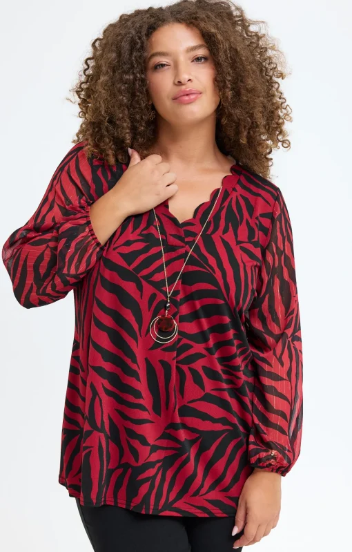 Toscane Boutique Tee-shrit imprimé et collier| Tee-shirts