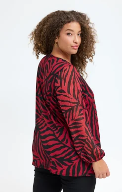 Toscane Boutique Tee-shrit imprimé et collier| Tee-shirts