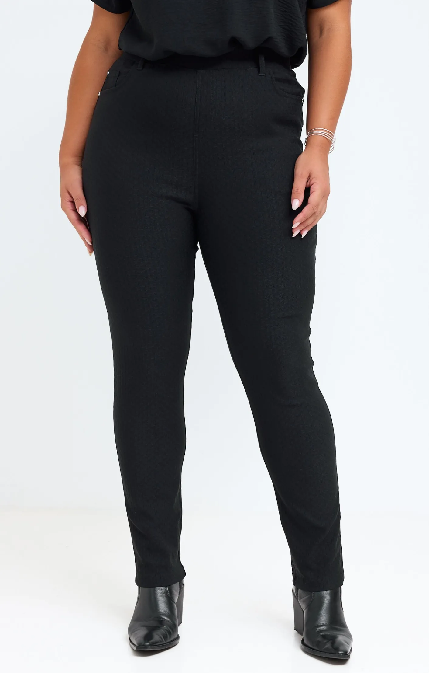 Toscane Boutique Tregging uni reliéfé damier| Pantalons