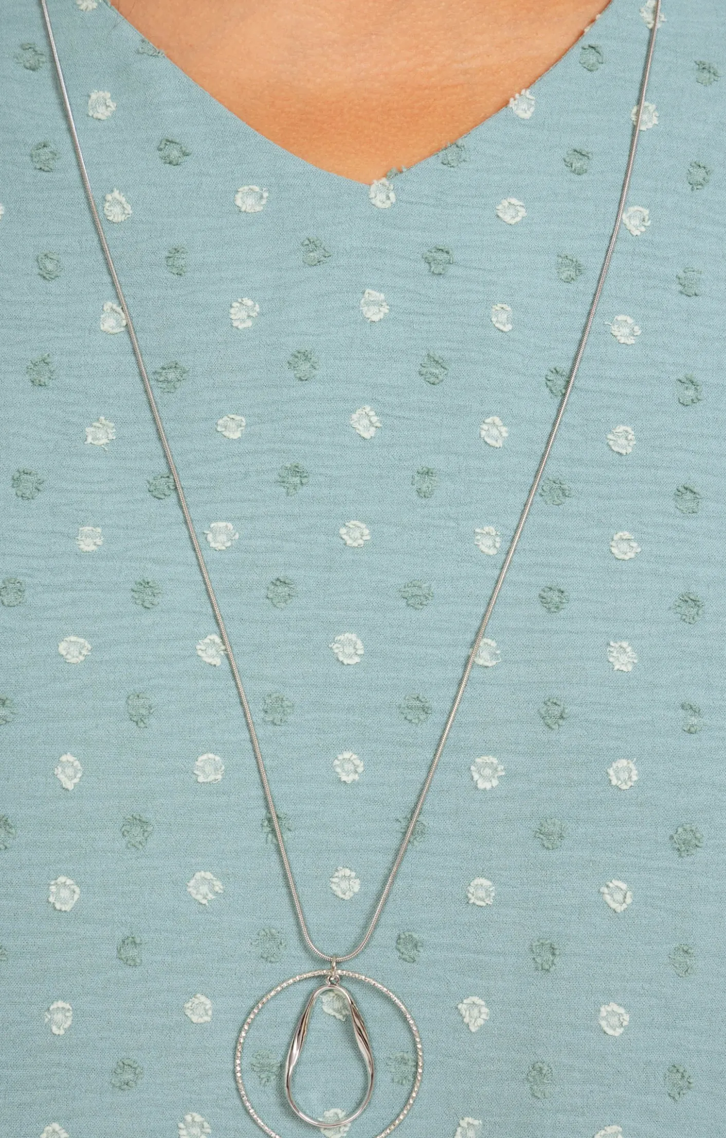 Toscane Boutique Tunique tissu fantaisie et collier| Chemisiers & Tuniques