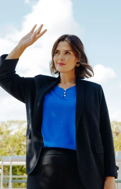 Toscane Boutique Veste de tailleur revers aux manches| Vestes